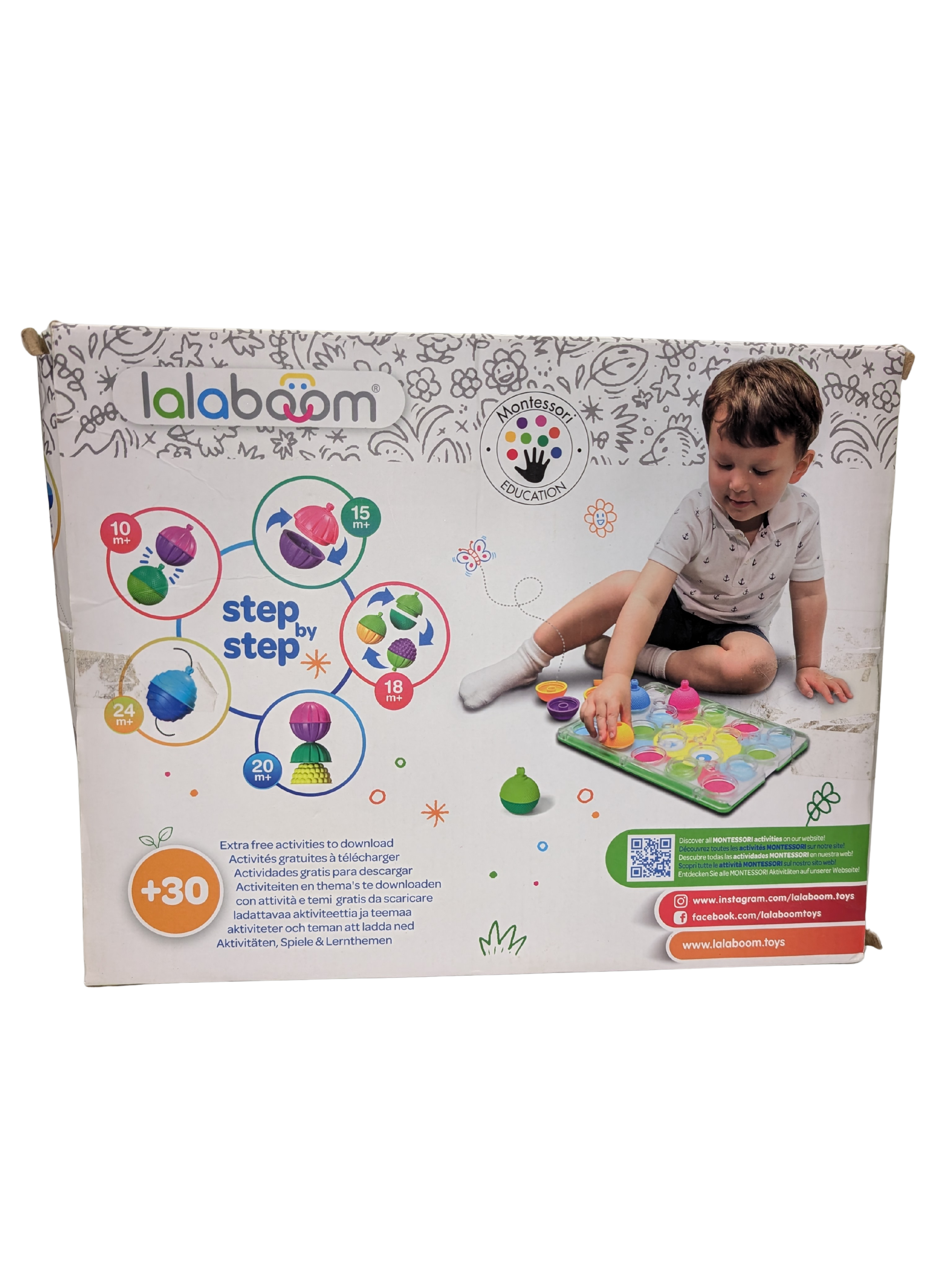 Plateau d'activités et perles de motricité – Lalaboom 21 pièces